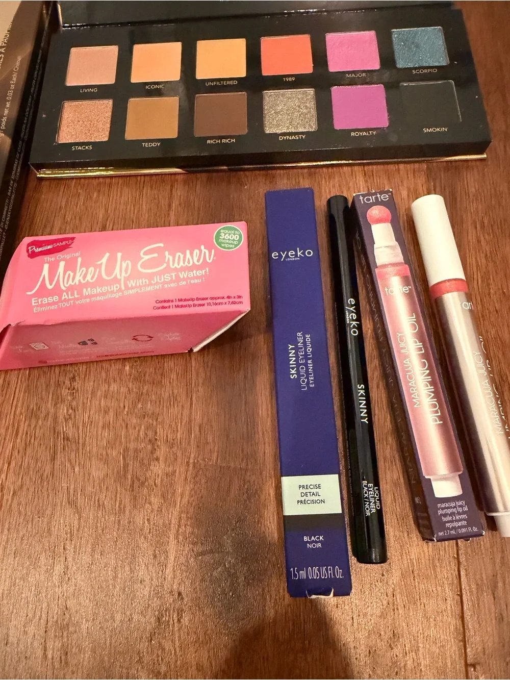 MakeUp Eraser buxom ash